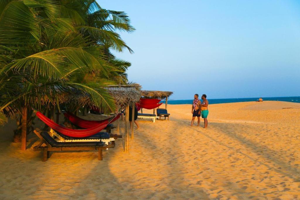 Marakolliya Beach Resort Tangalle Exteriér fotografie